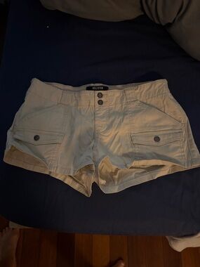 Hollister Cream Cargo Style Women's Shorts